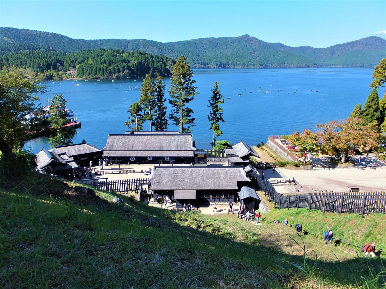【神奈川県】箱根関所周辺の車中泊スポット6選｜道の駅・RVパークまとめ